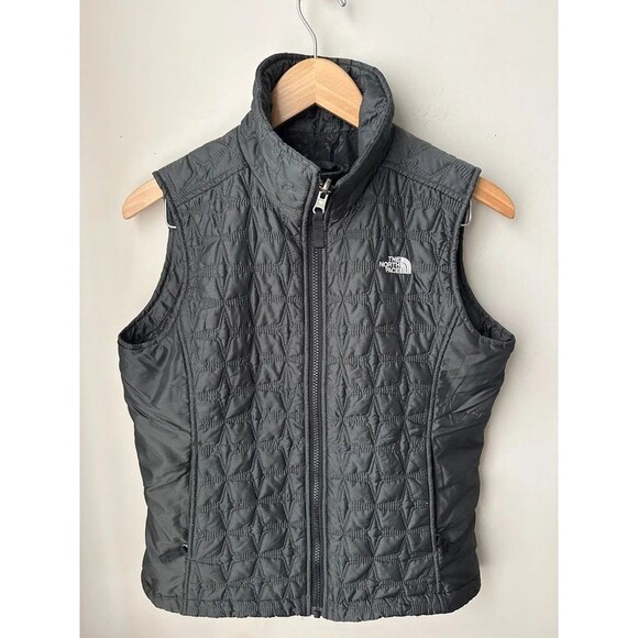 The North Face Jackets & Blazers - The North Face Gray Quilted Insulated Vest Floral Small